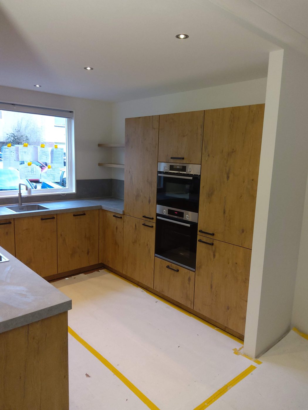 Keuken met ingebouwde apparatuur, gemonteerd door Express Installatie – foto 2