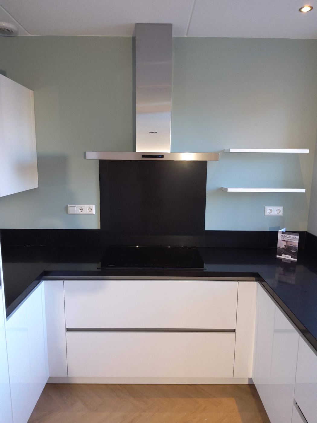 Afgewerkte keukenmontage door Express Installatie – foto 35