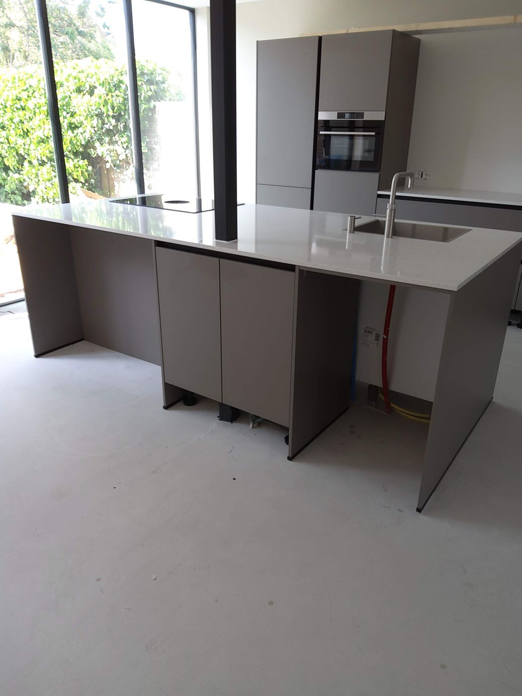 Afgewerkte keukenmontage door Express Installatie – foto 65