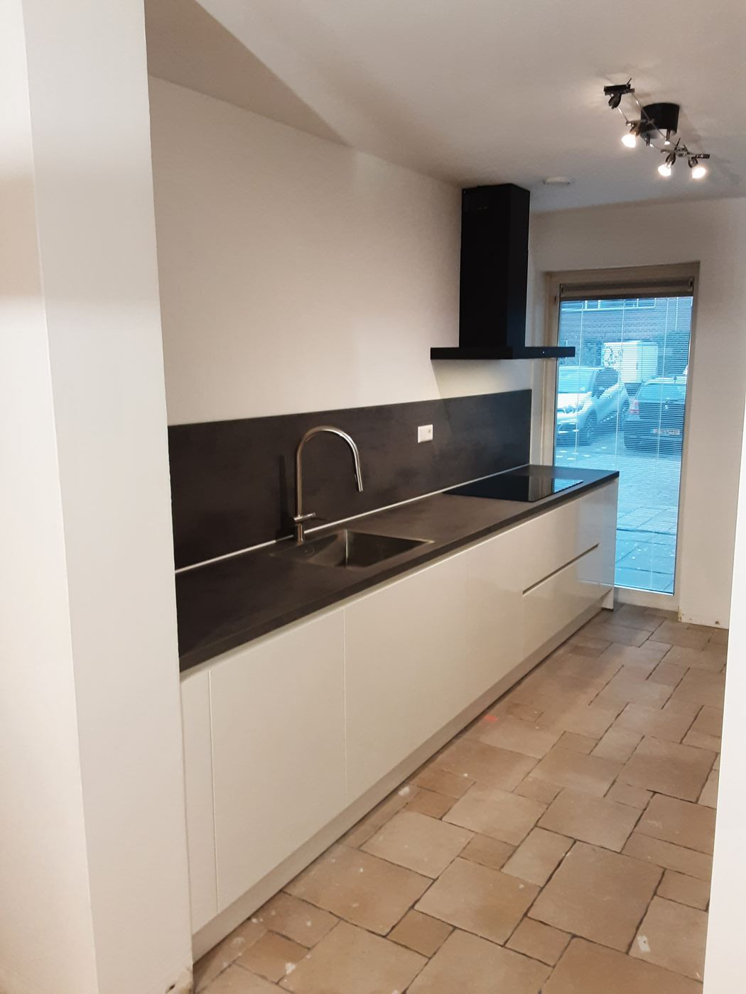 Afgewerkte keukenmontage door Express Installatie – foto 120