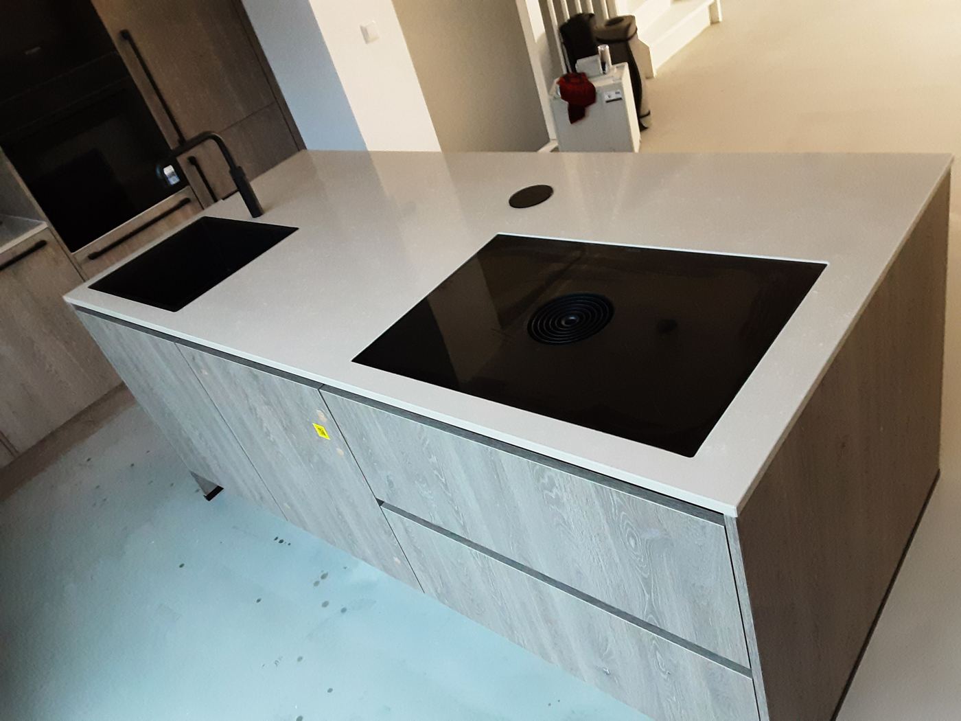 Afgewerkte keukenmontage door Express Installatie – foto 150