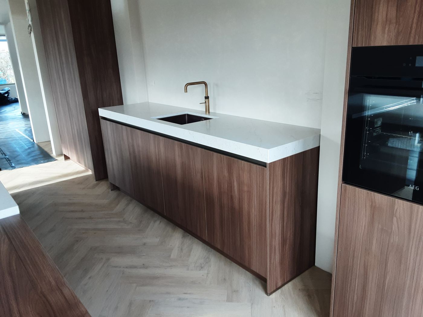 Keuken met ingebouwde apparatuur, gemonteerd door Express Installatie – foto 182