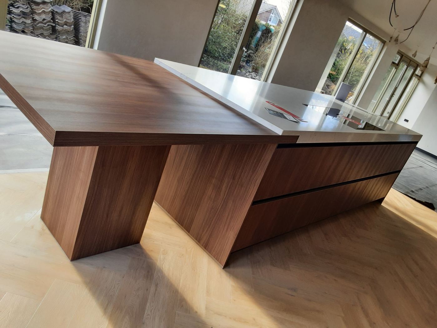 Werkblad en keukenkasten na montage door Express Installatie – foto 183